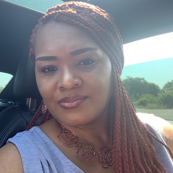 Meet your Posher, Ttonia - Picture 2 of 3